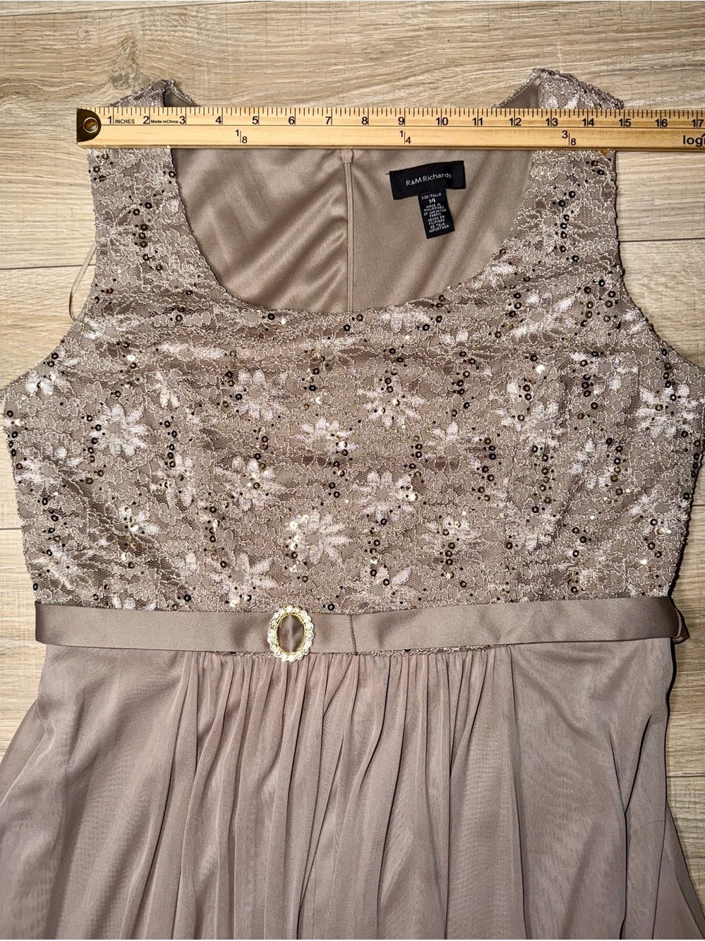 👗 R&M Richards Taupe Beaded Lace Chiffon Evening Gown – Size 14 - Picture 8 of 10